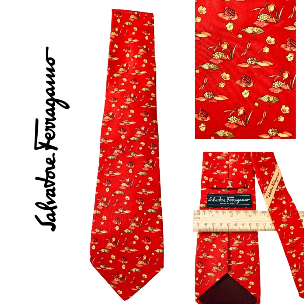Salvatore Ferragamo Men’s Silk Red Lilly Pad & Frog Pattern Tie